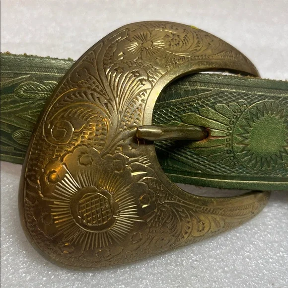 Engraved Tooled Leather Belt - Picture 3 of 10